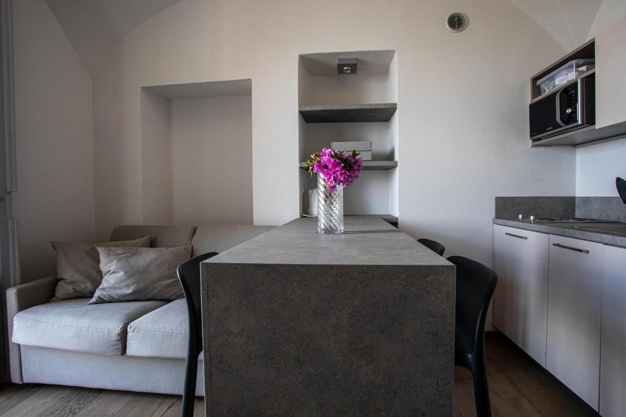 Apartament La Dimora Del Glicine 2 Belgirate Zewnętrze zdjęcie